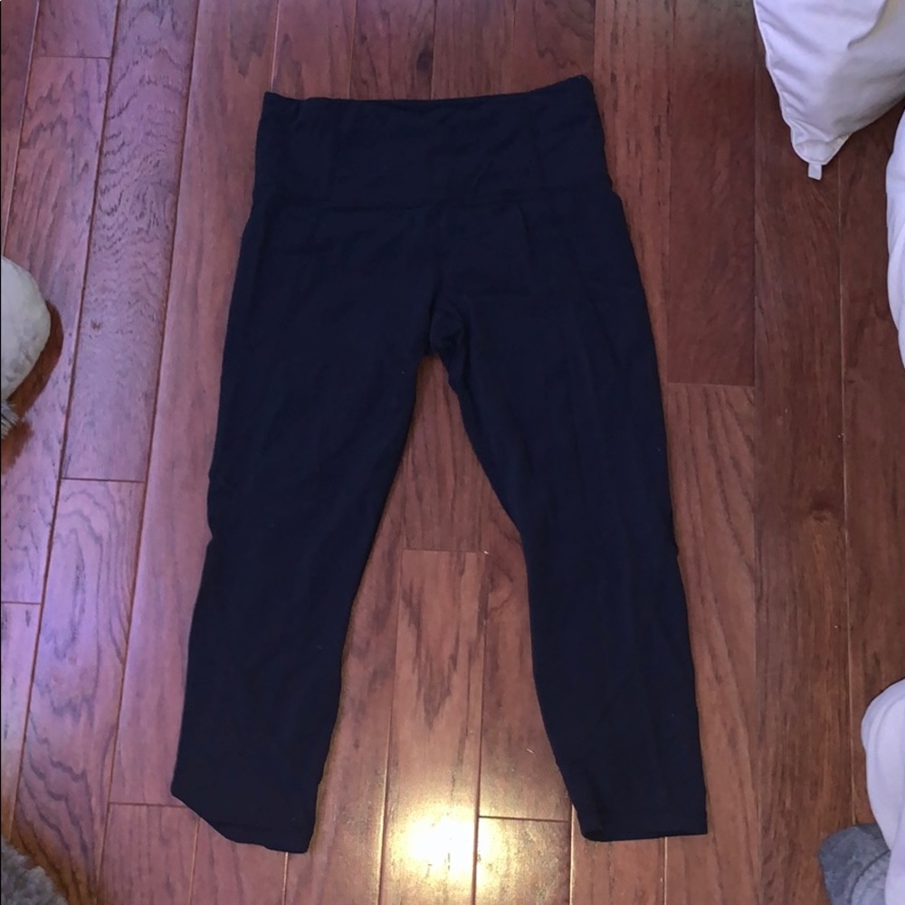 Navy blue athlete leggings